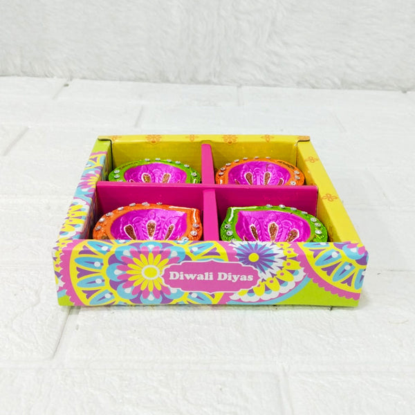 Di0382 Handmade Decorative Diwali Diyas Set of 4 – Multi-Design