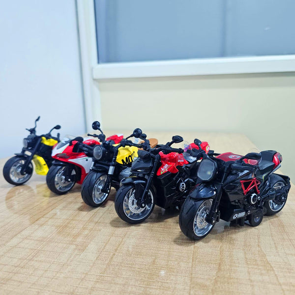AM5969 Die-cast Metal Motorcycle Toy