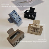 AM1300 Multicolor & Multidesigne Claw Clip Medium - 1 pc