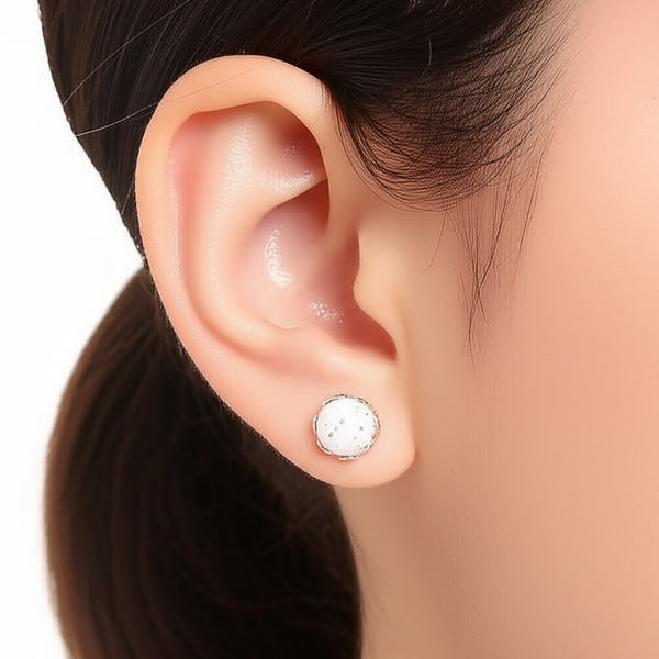 AM5784 White Pearl Stud Earrings – Fashion Jewelry for Women