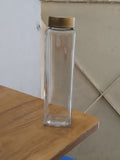 AM3007 Snow Glass Square Water Bottle 750ml Glass Golden Cap / Silver Cap 1 Piece