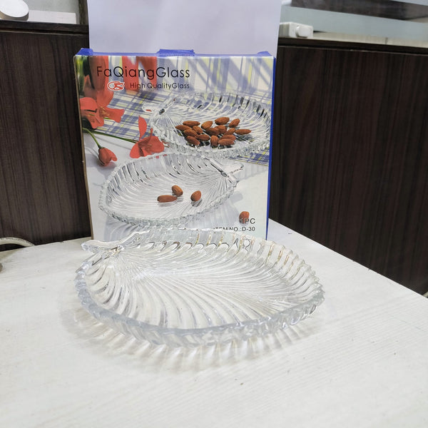 AM5387  Stylish Elegant Leaf Glass Plate for Serving Dry Fruits