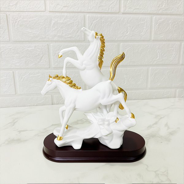 AM6135 Small Standing On Mountain Horse Showpiece, Double Horse Showpiece for Home, Table, Office