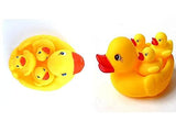 AM0305 Duck Squezze Toy Mother Duck with Three Kids Duckies Water Pool Tub Bathing Toy Set, (Duck Family 4 in 1 Toy)