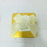 Di0010 Decorative Gold Tin Big Gift Box with Ribbon and "Best Wishes" Tag
