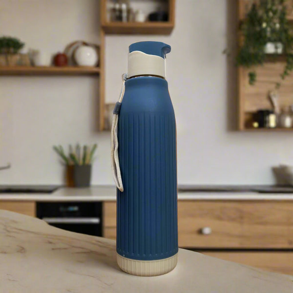 AM5122 Vigo 900 Insulated Steel Bottle 700ml