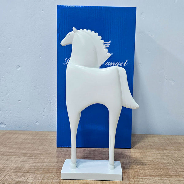 AM5940 Nordic White Minimalist Horse Sculpture – Modern Home Decor
