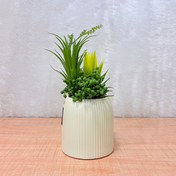 TM0027 Artificial Flower and Succulent Arrangements in Decorative Pot [Set of 1]