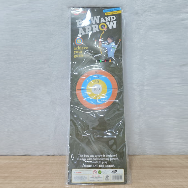 AM6441 Bow and Arrow with 3 Arrows and A Arrow Holder