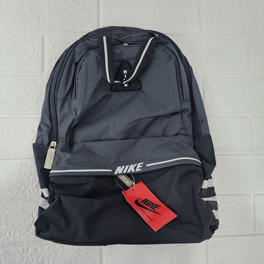 black nike backpack just do it Di0030 Nike Black Backpack – Spacious, Durable & Stylish for Everyday – Amd-Deodap