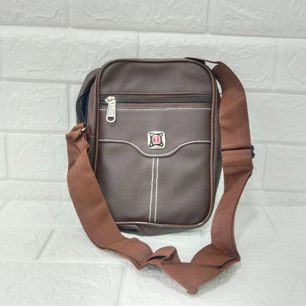 AM6151 Classic Brown Shoulder Bag – Compact & Stylish Everyday Carry