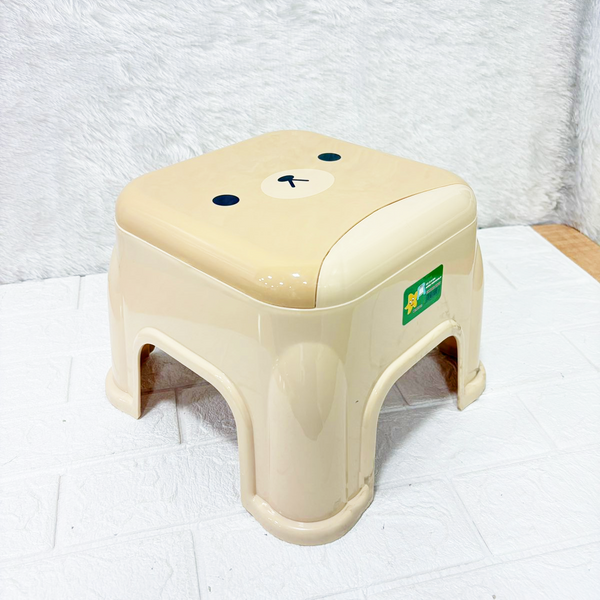 AM6302 Plastic Sitting Stool for Kids – Cute Animal Theme