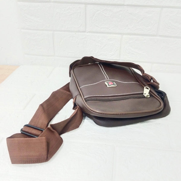AM6151 Classic Brown Shoulder Bag – Compact & Stylish Everyday Carry