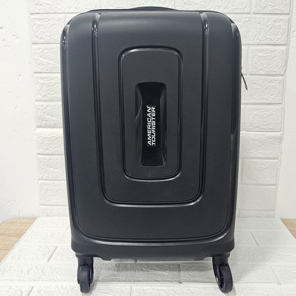 Di0012 American Tourister Skyline Spinner Black Hard Luggage Bag - 55cm