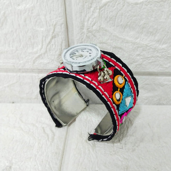 Di0217 Traditional Navratri Watch Bracelet