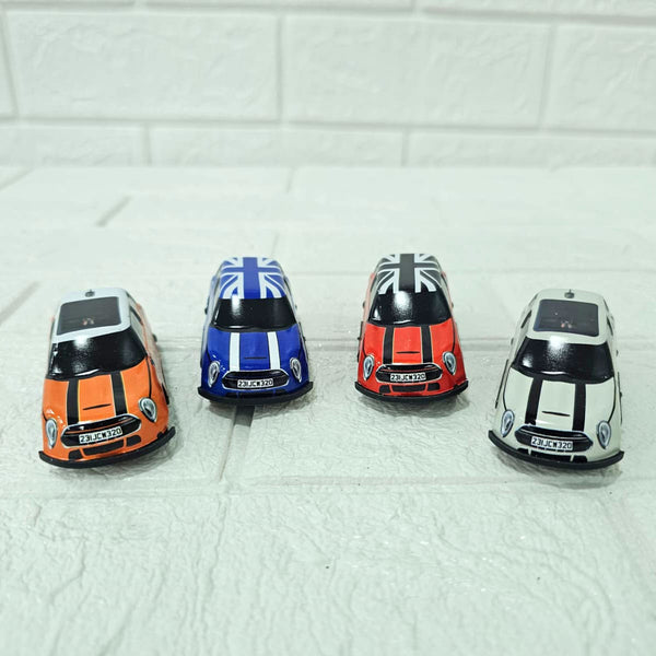 AM6042 Set of 4 Mini Cooper Die-Cast Model Cars – Union Jack & Racing Stripe Designs