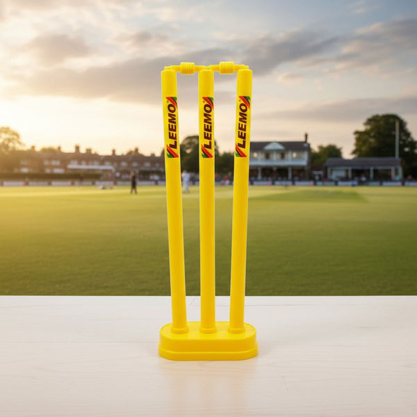 AM6509 Plastic Cricket Stumps Set - Small (3 Stumps + 2 Bails + 1 Stand)