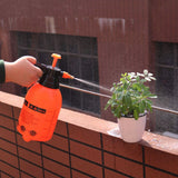 0645 Water Sprayer Hand-held Pump Pressure Garden Sprayer - 2 L