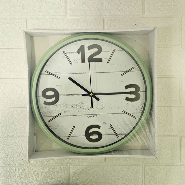 AM6131 Modern Wall Clock with Minimalist Design