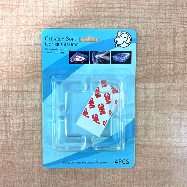 AM3715 Smiley Shaped Protector Corner For Child Safety 4Pcs