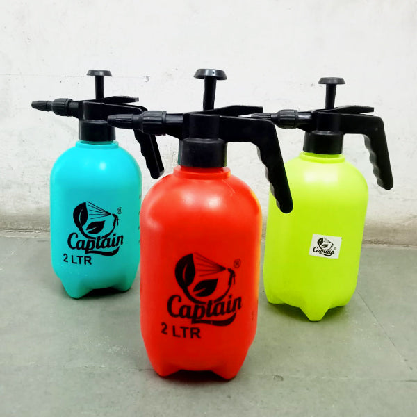 0645 Water Sprayer Hand-held Pump Pressure Garden Sprayer - 2 L