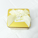 Di0010 Decorative Gold Tin Big Gift Box with Ribbon and "Best Wishes" Tag