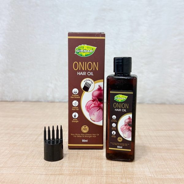 AM6670 Girnar Onion Hair Oil (90ml) with Comb Applicator – Promote Growth & Control Hair Fall