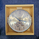 AM5947 The Moving Hour Luxury Designer Analog Gold Wall Clock with Moving Gear Mechanism