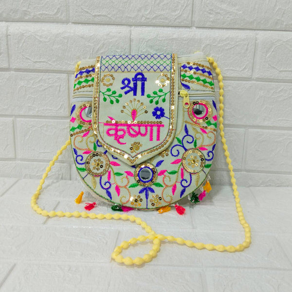 Di0037 White Flap Dori Design Traditional Handcrafted Purse – Elegant Ethnic Art