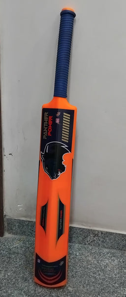 AM2888 Paramount Toys Panther Power Plastic Cricket Bat Small