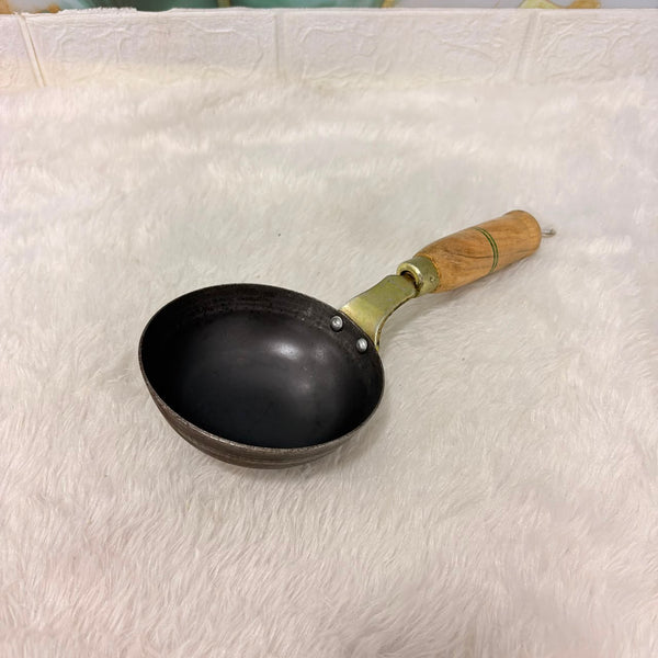 A06775 Heavy Duty Iron Tadka Pan with Wooden Handle (No. 5)