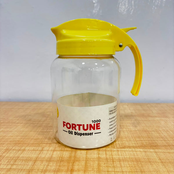 A07002 Royal Plast Fortune 1000 Multipurpose Food-Grade Plastic Oil Dispenser Jar with Handle