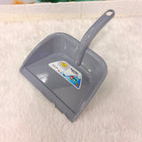 A07008 Royal Plast Jupiter Plastic Dustpan