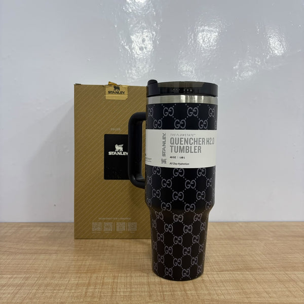 A07828 Stanley GG Quencher H2.0 FlowState Tumbler (40 oz / 1.18 L)