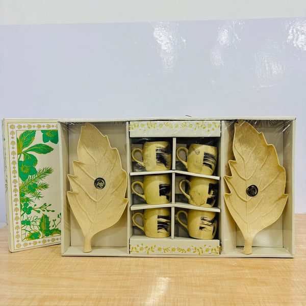 A07936 Orion Foster 8 Pcs Tea Set – 6 Glass Mugs with 2 Leaf-Shaped Snack Platters