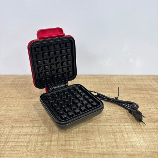 A07981 Mini Electric Waffle Maker Machine for Home (600W, Non-Stick)