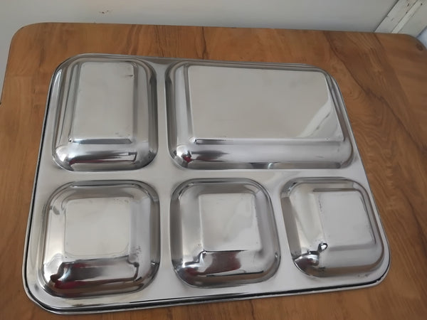 AM3258 Square Stainless Steel Plates (33cm X 26cm) with 5 Compartments