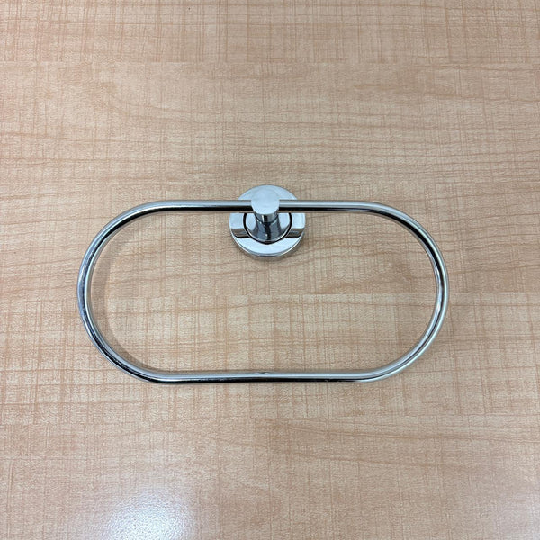 3907 Silver Towel Round Ring Holder