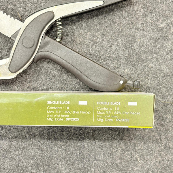 0073 Stainless Steel 4 in 1 Clever Cutter, Black