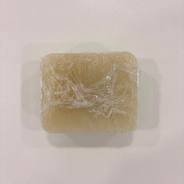 A06648 Upra Handmade D-Tan Care Bathing Soap – Saffron & Sandalwood (100g)