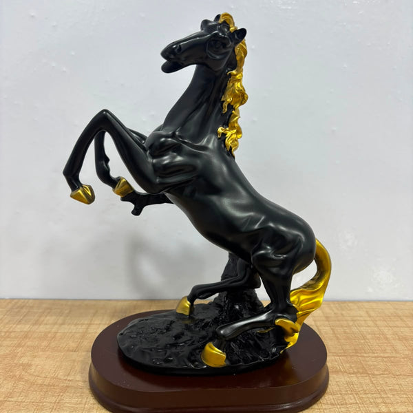 AM5928 Luxury White & Gold Horse Sculpture