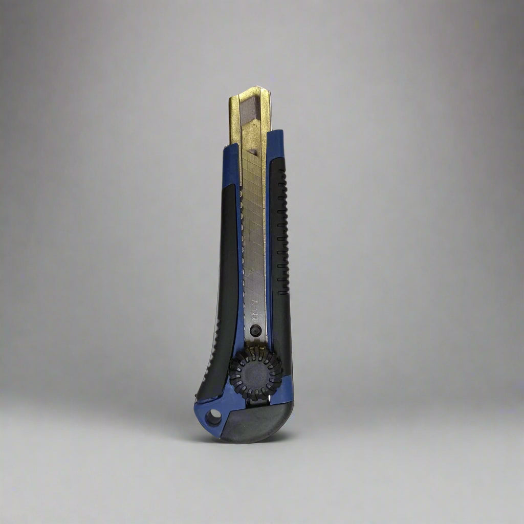 AM5068 JB9 Cutter Knife Advanced Tool 18mm – Amd-Deodap