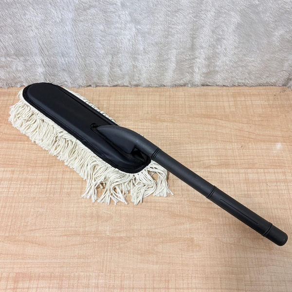 AM6705 Microfiber Car Duster with Extendable Handle - 1pc